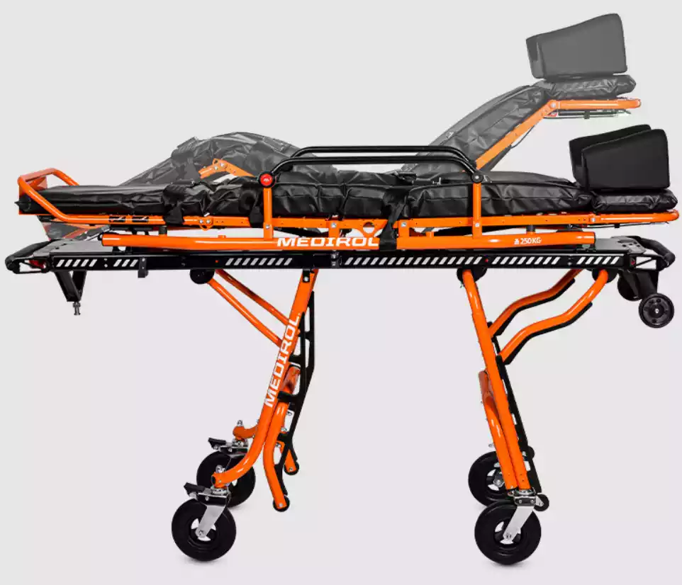Camilla Roll-In Sanero – Camilla de Transporte Ergonómica y Ajustable para Ambulancias y Hospitales